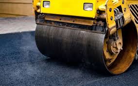 Best Asphalt Driveway Installation  in Nanuet, NY